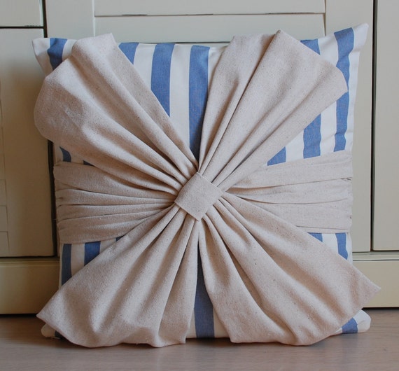 Items similar to Huge bow pillow cover on Etsy