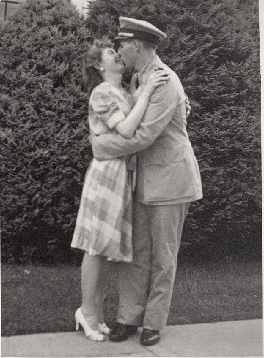 1940 S Era Photograph Romantic Couple In Love Military