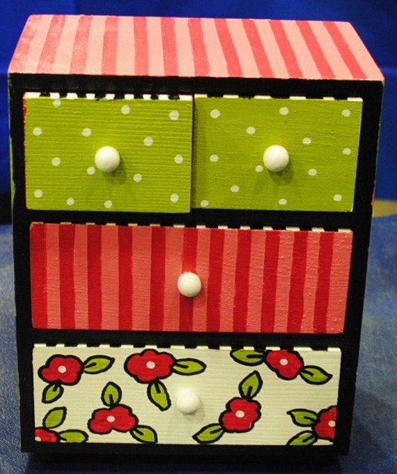 Items similar to Funky Fun Jewelry Box on Etsy