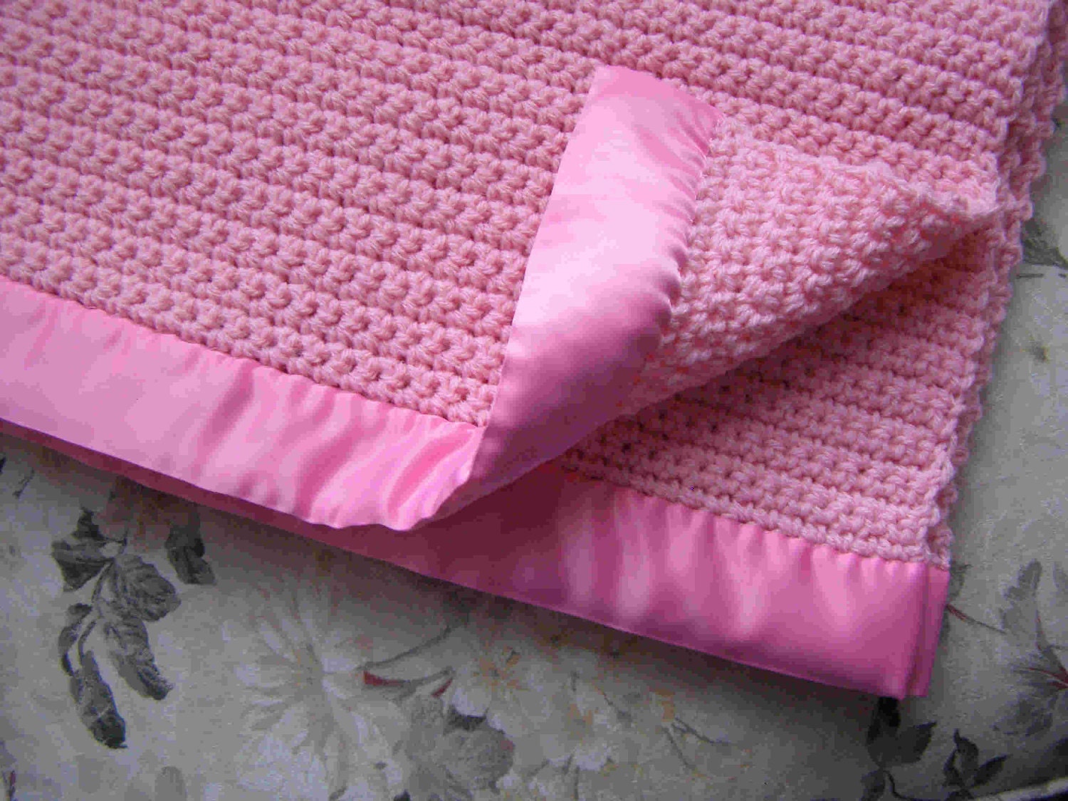 blanket sew baby Crocheted Blanket Pink Rose Warm with Baby Binding Satin