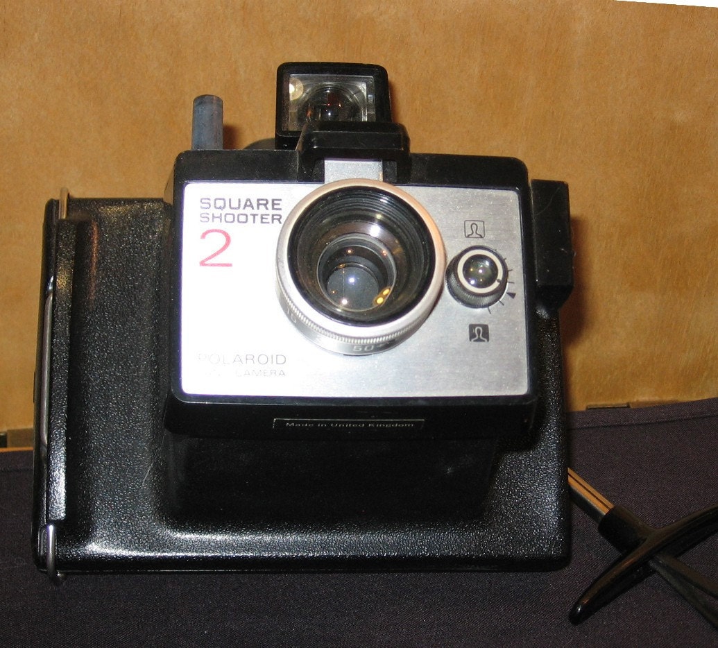 1970's Polaroid Square Shooter 2 Land Camera 9048