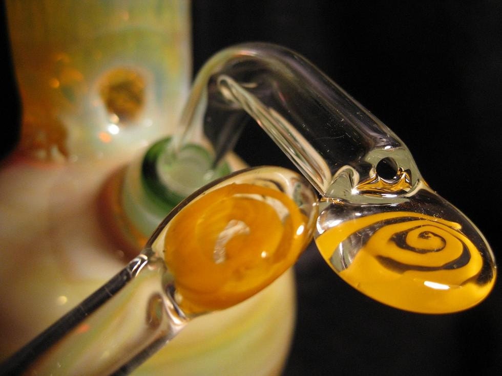 Glass Hot Knives Color Changing Bong Straw by HumboldtCountyGlass