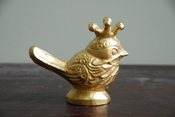 iron bird figurine