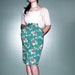 Vintage 1980s Retro Teal Pink White Yellow Floral Flower Pencil Skirt Pockets Preppy Nerdy Back to School Women's Medium Size 8 Spring Fall