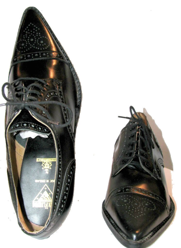 Vintage John Fluevog Pointed Toe Oxford Shoe from England Wms