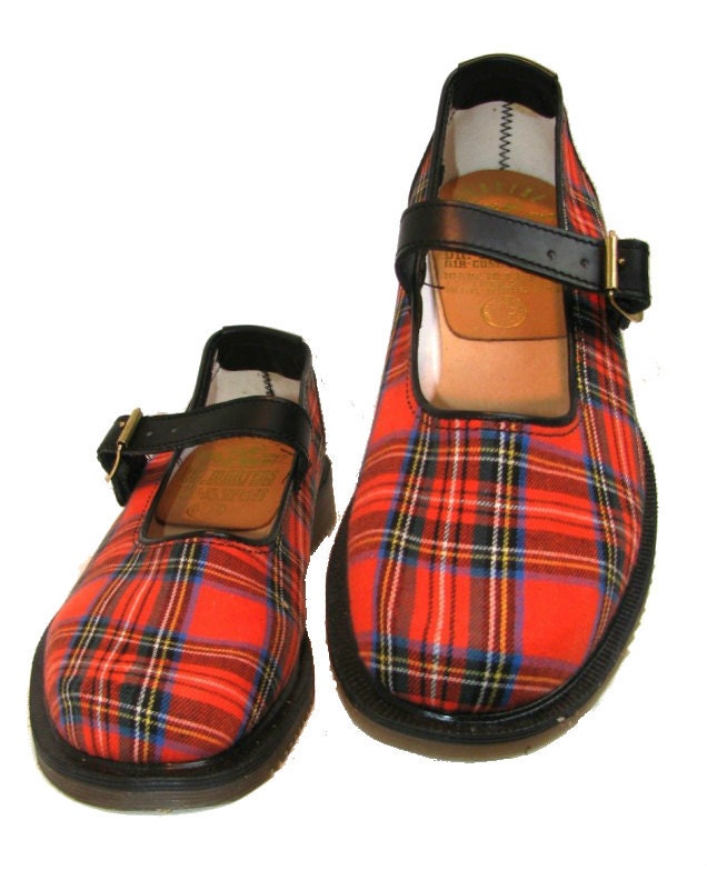dr martens tartan canvas