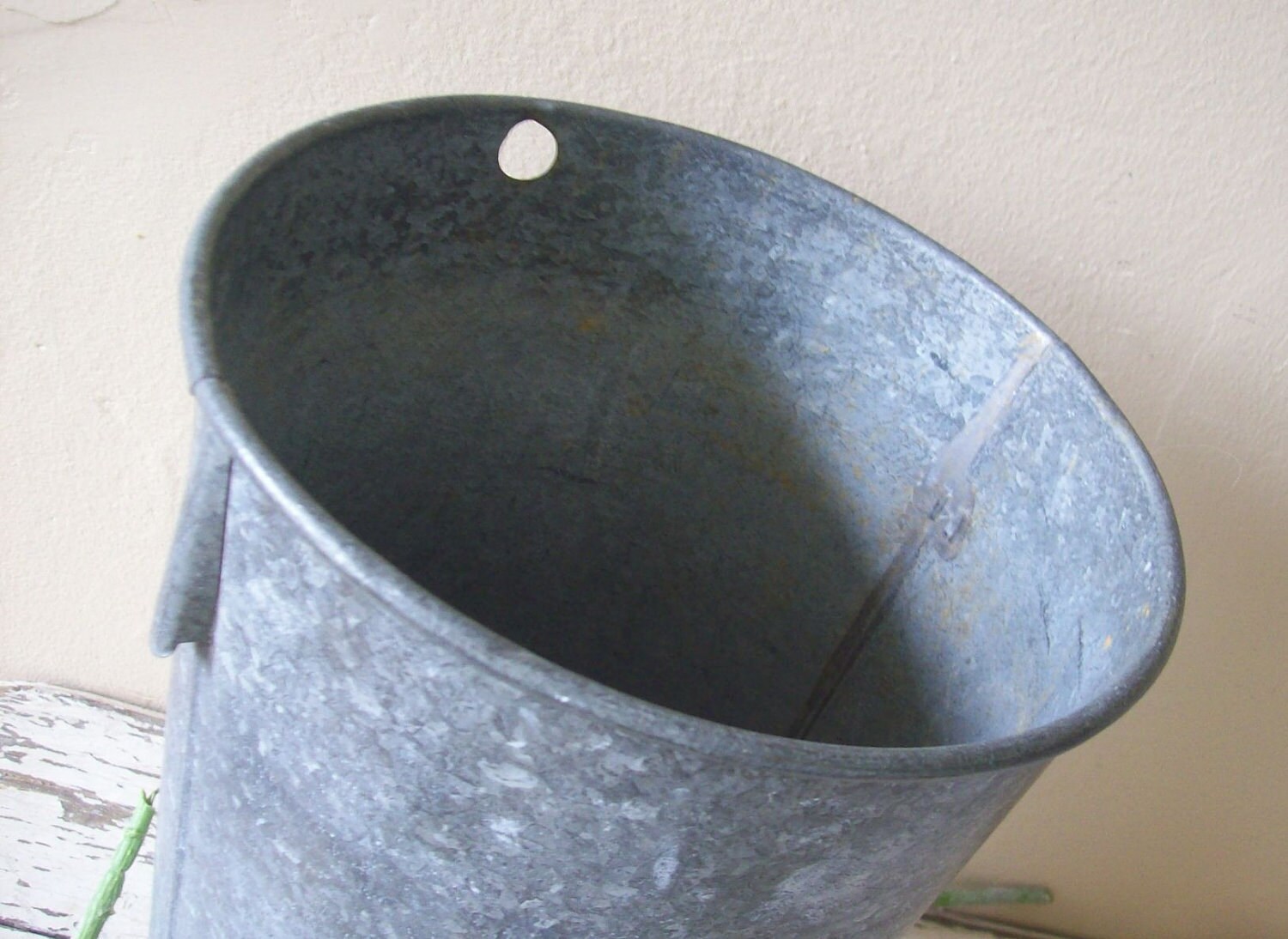 Vintage Sap Bucket Garden container Metal Flower by 6miles