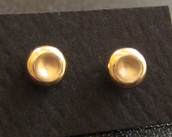 Gold Stud Earring, Pebble Post earring 4mm, simple gold earring, gold post earring, original pebble post earrings