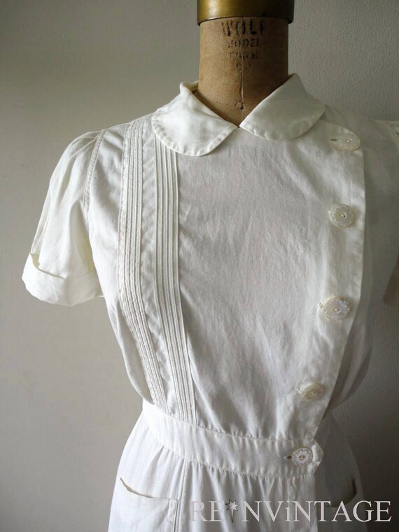 vintage 1940s WWII NURSE uniform cotton dress by White Swan
