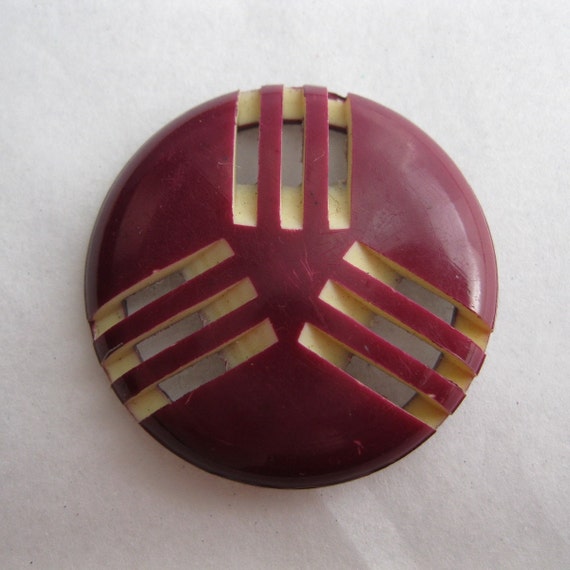 Vintage 1920s Art Deco Button Carved Celluloid Plastic