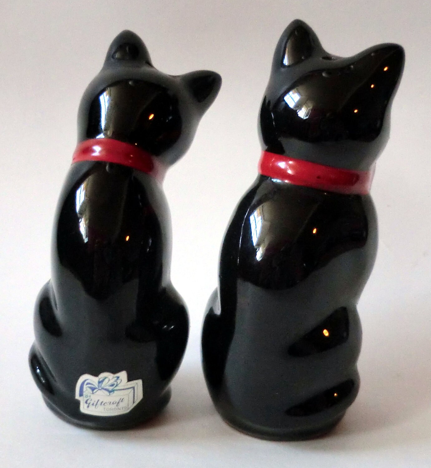 VINTAGE Black CAT Salt and Pepper SHAKERS