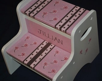 Kids Personalized 2 Step Stool PB Daisy Garden by onmyown14