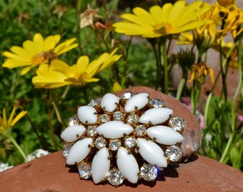 SALE White Milk Glass Brooch Made in Germany Vintage White Brooch