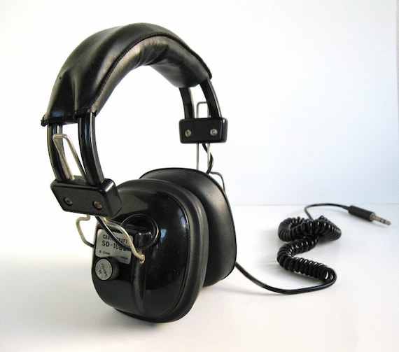 vintage 70s great big black headphones