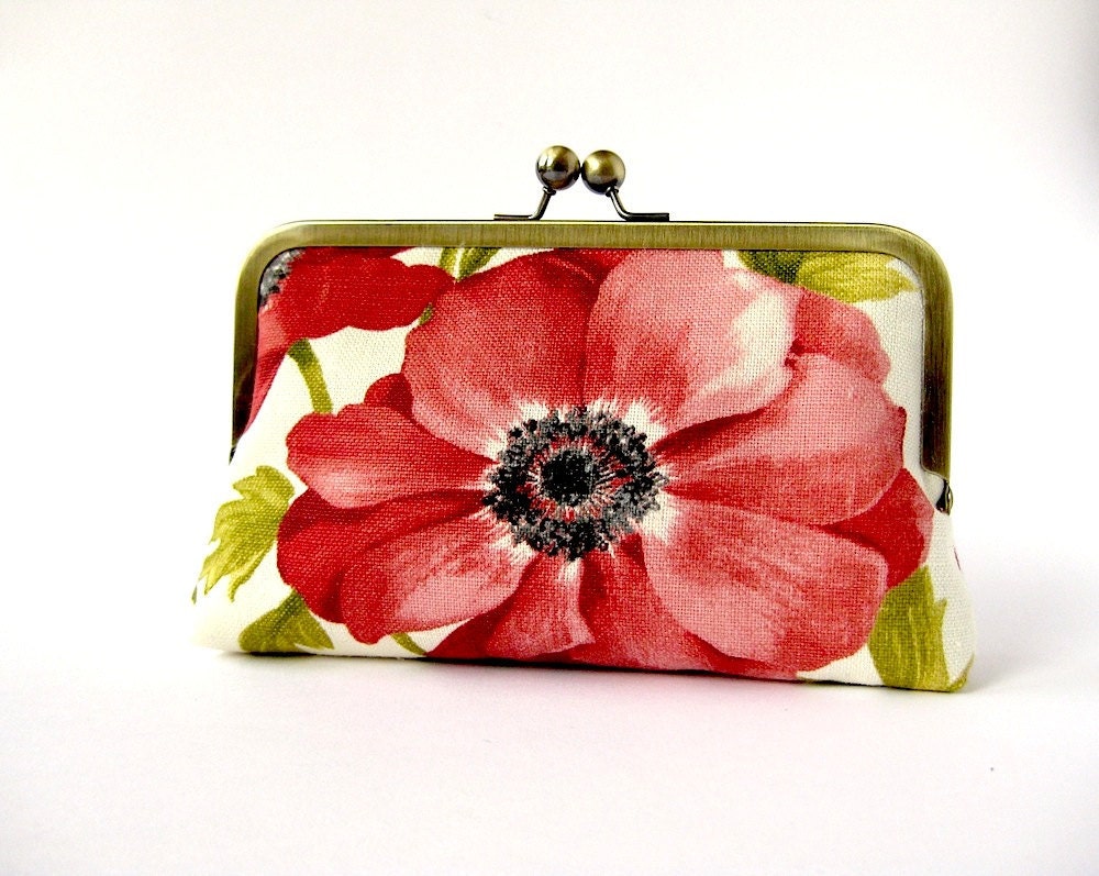 Floral linen clutch purse in silk lining Bridesmaid by BagNoir