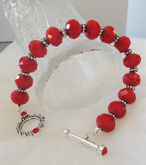 Red Velvet Faceted Crystal Bracelet by BijiBijoux on Etsy