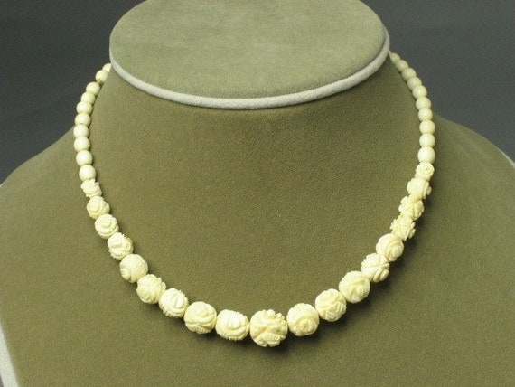 Items similar to REAL ELEPHANT IVORY necklace from me - 1960s on Etsy