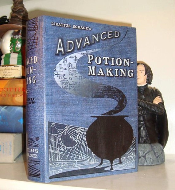 Advanced Potion Making Display Book