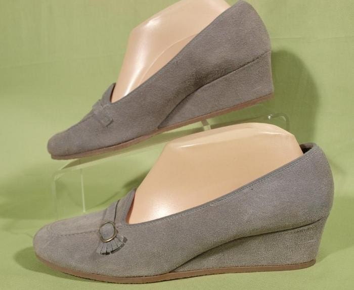 Gray Suede Wedge Heel Loafers 8.5n 9n