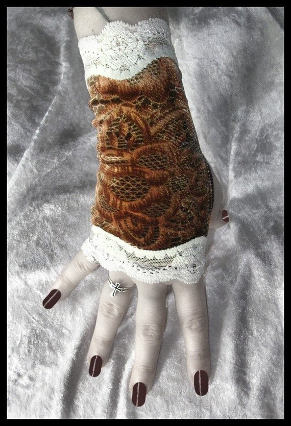 Tupelo Honey Velvet Fingerless Gloves Brown Golden Tan Faux