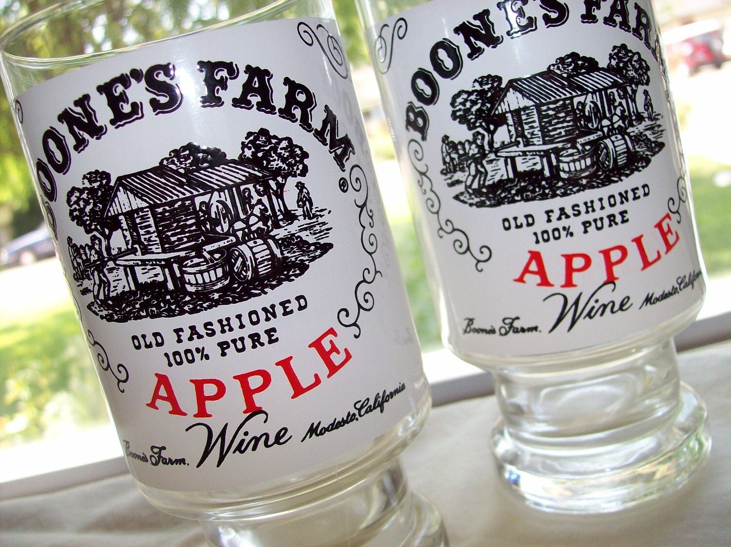 Boones farm wine tickled pink
