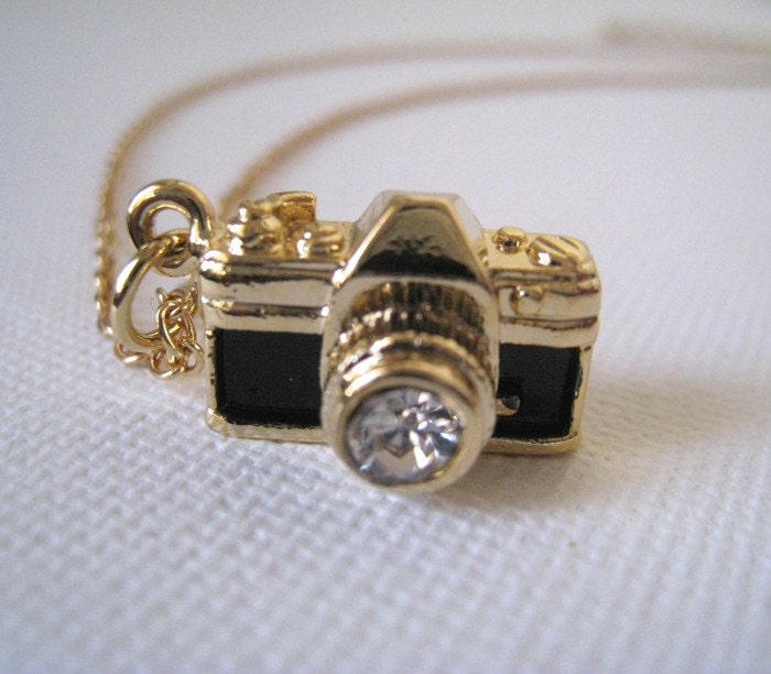 Gold Camera Pendant Necklace