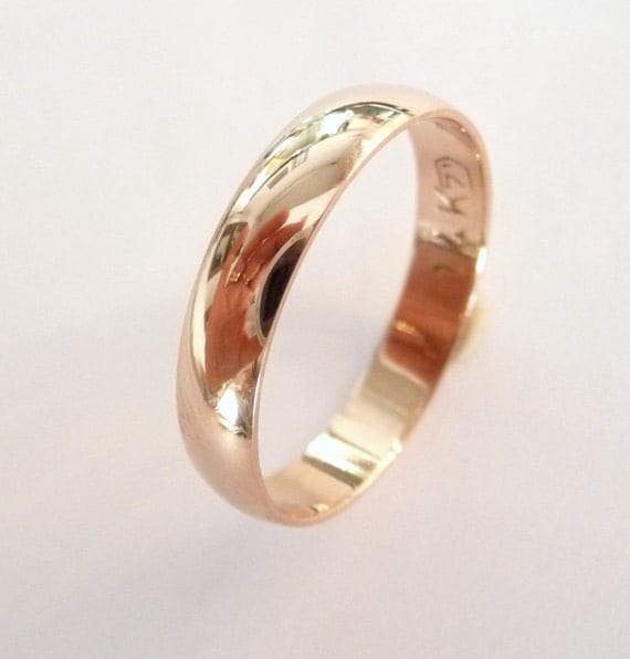 Rose gold wedding band women and men wedding ring 4mm wide