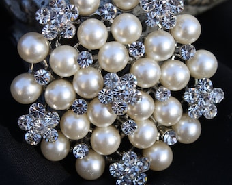 Rhinestone Pearl Brooch Pin - Rhinestone Pearl Silver tone Crystal Brooch - Perfect For Bridal Bouquets - Bridal Sash-MissLily