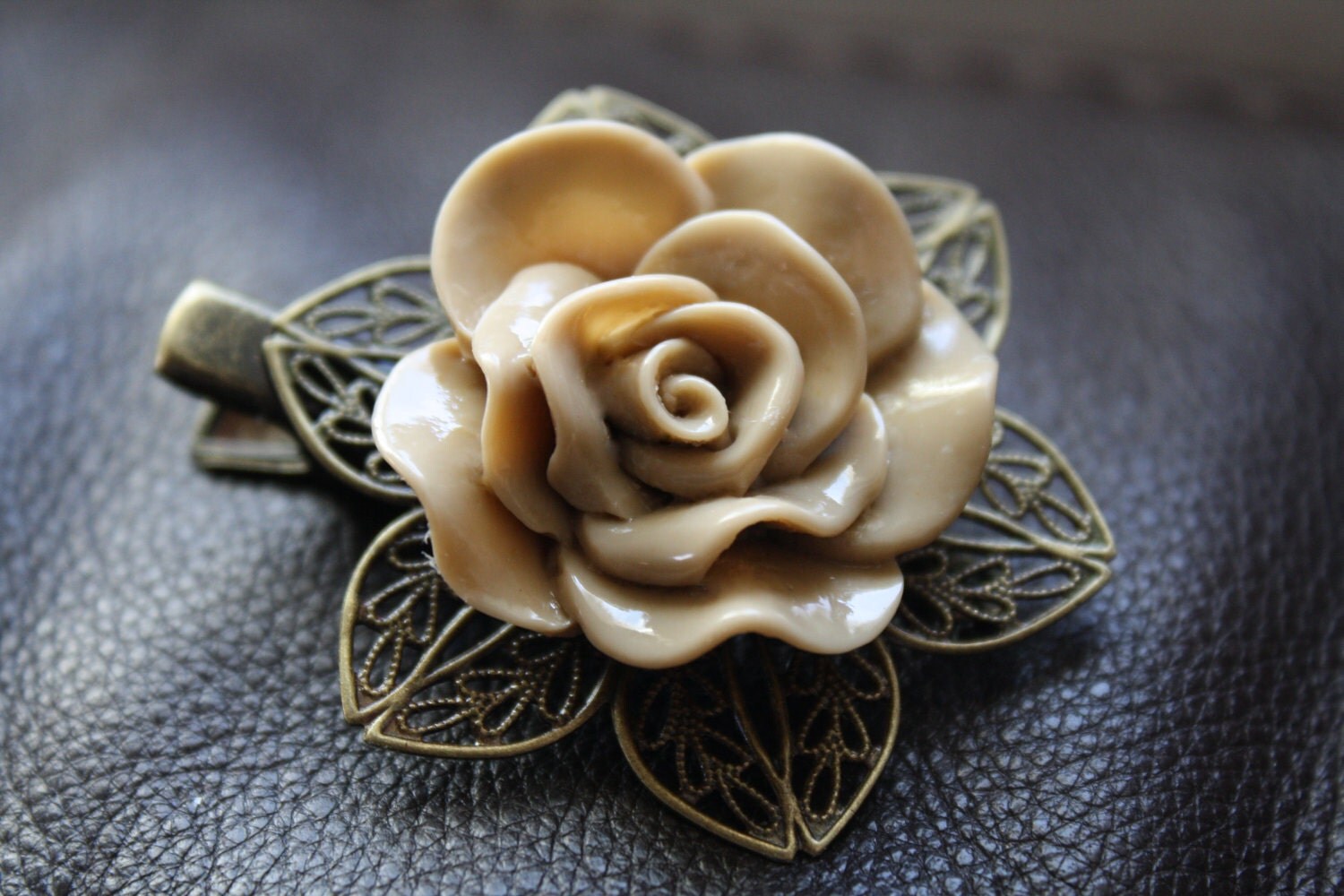 Hair Clip Tan Flower Filigree Alligator Clip Hair