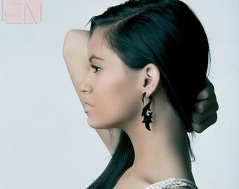 Fake Gauges, Fake Plugs, Handmade Horn Earrings, Tribal Style - Sarafina Curls