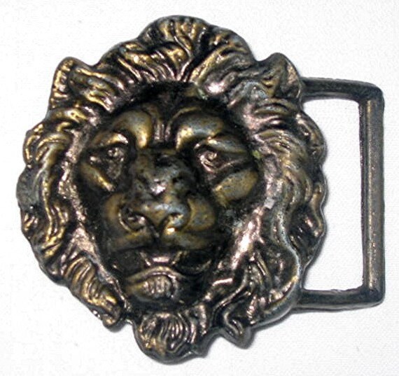 Vintage Lion Belt Buckle signed Accurate 5208