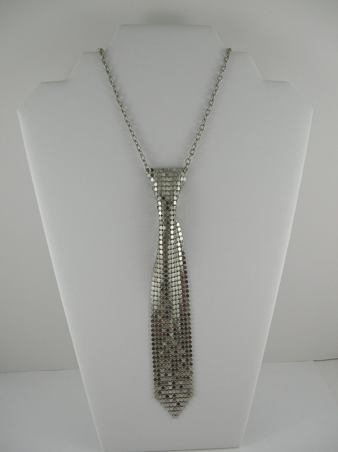 Vintage Mesh Necklace Silver DISCO Tie Mad Men Pin by gathersalot