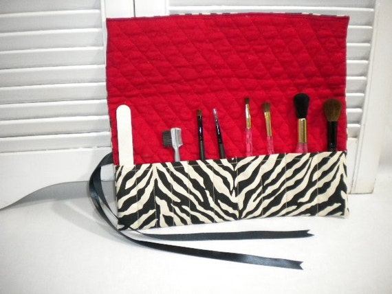 makeup brush roll organizer