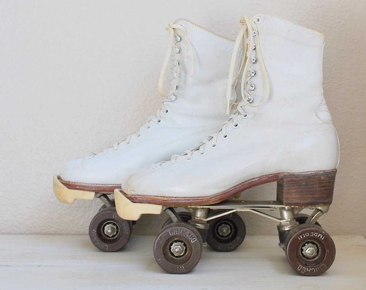 Vintage White Chicago Shoe Skates by Hyde