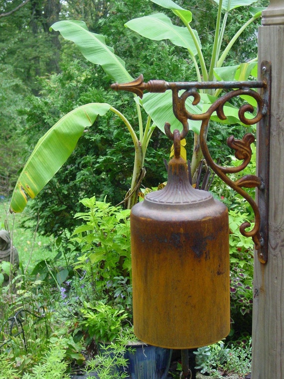 Garden Gong Bell
