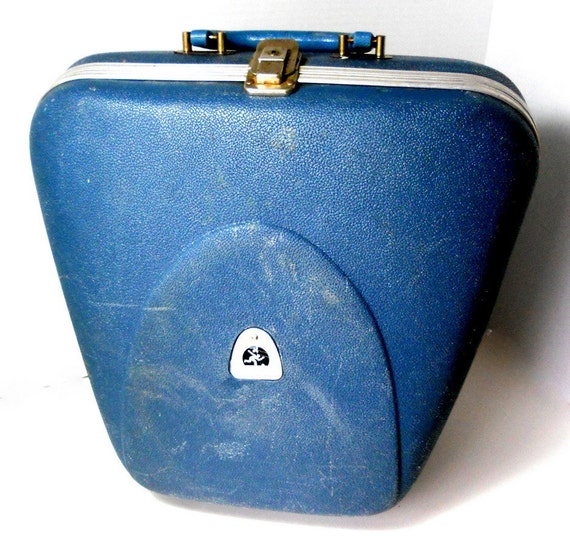 Discounted Vintage Hard Shell Bowling Ball Case