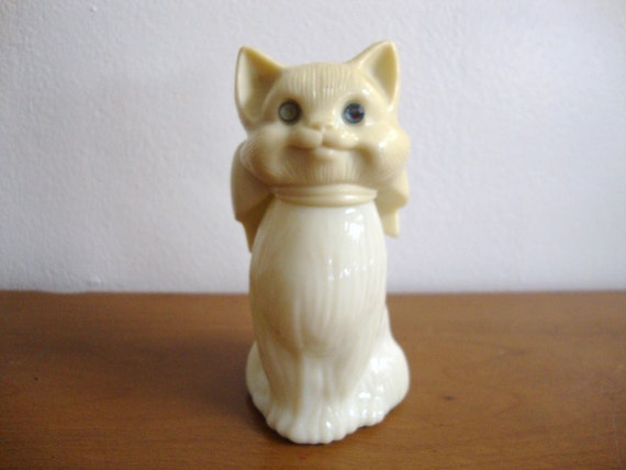 avon cat figurines