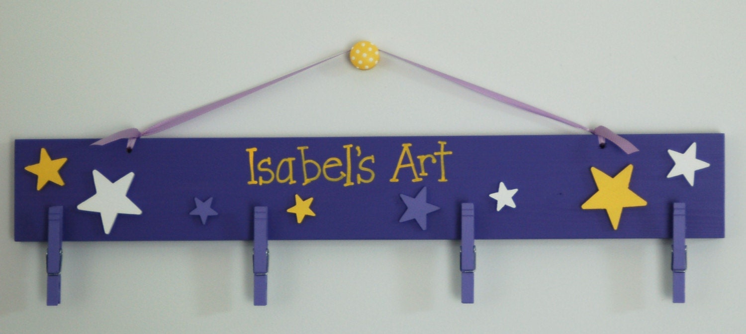 Personalized Wooden Art HangerMedium Size