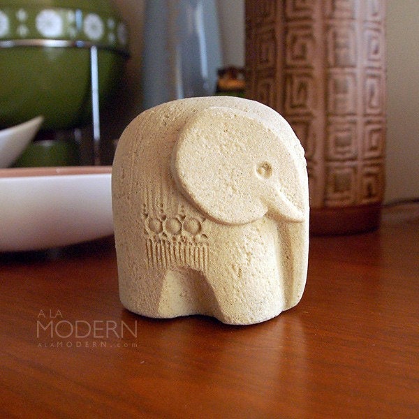 Marbell Belgium Elephant Stone Art Sandstone Figurine