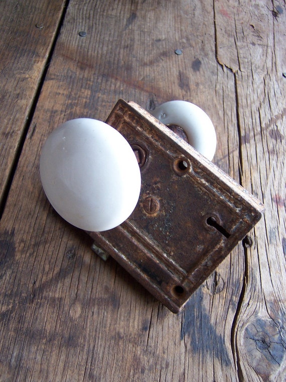 ANTIQUE Farmhouse DOOR KNOBSPorcelain 2 Knobs AND DOOR