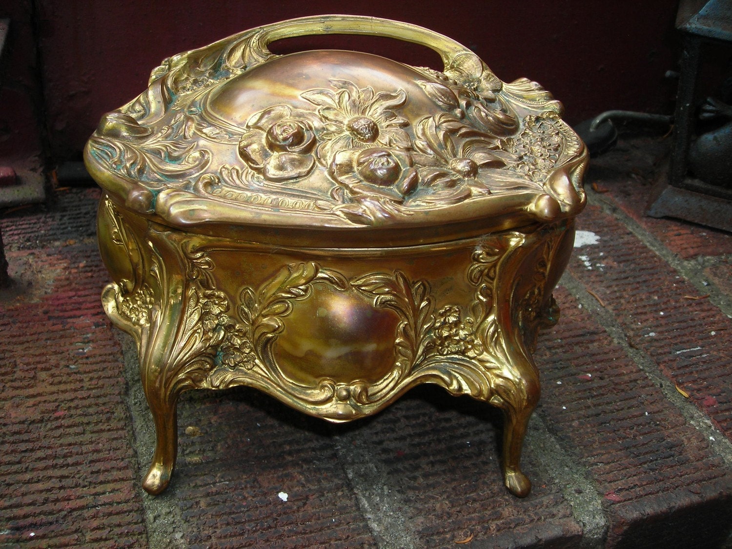 antique casket jewelry box ornate flowers vanity