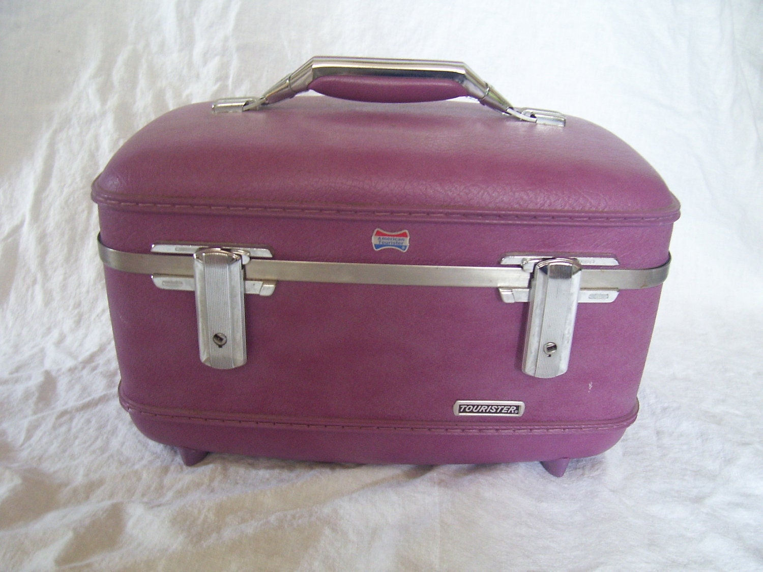 american tourister cosmetic case