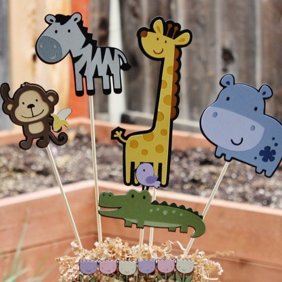 Safari Jungle animal themed party centerpiece