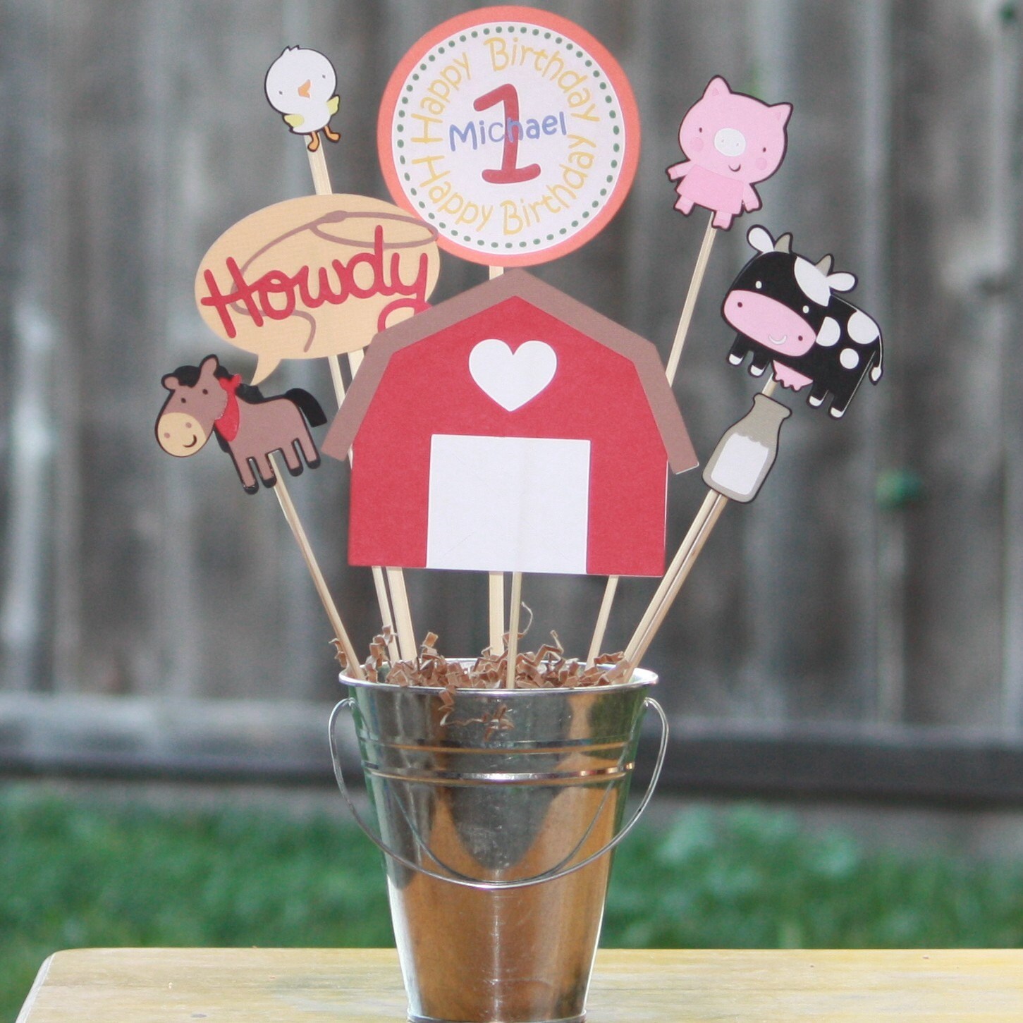 Farm barnyard party centerpiece for a child's party