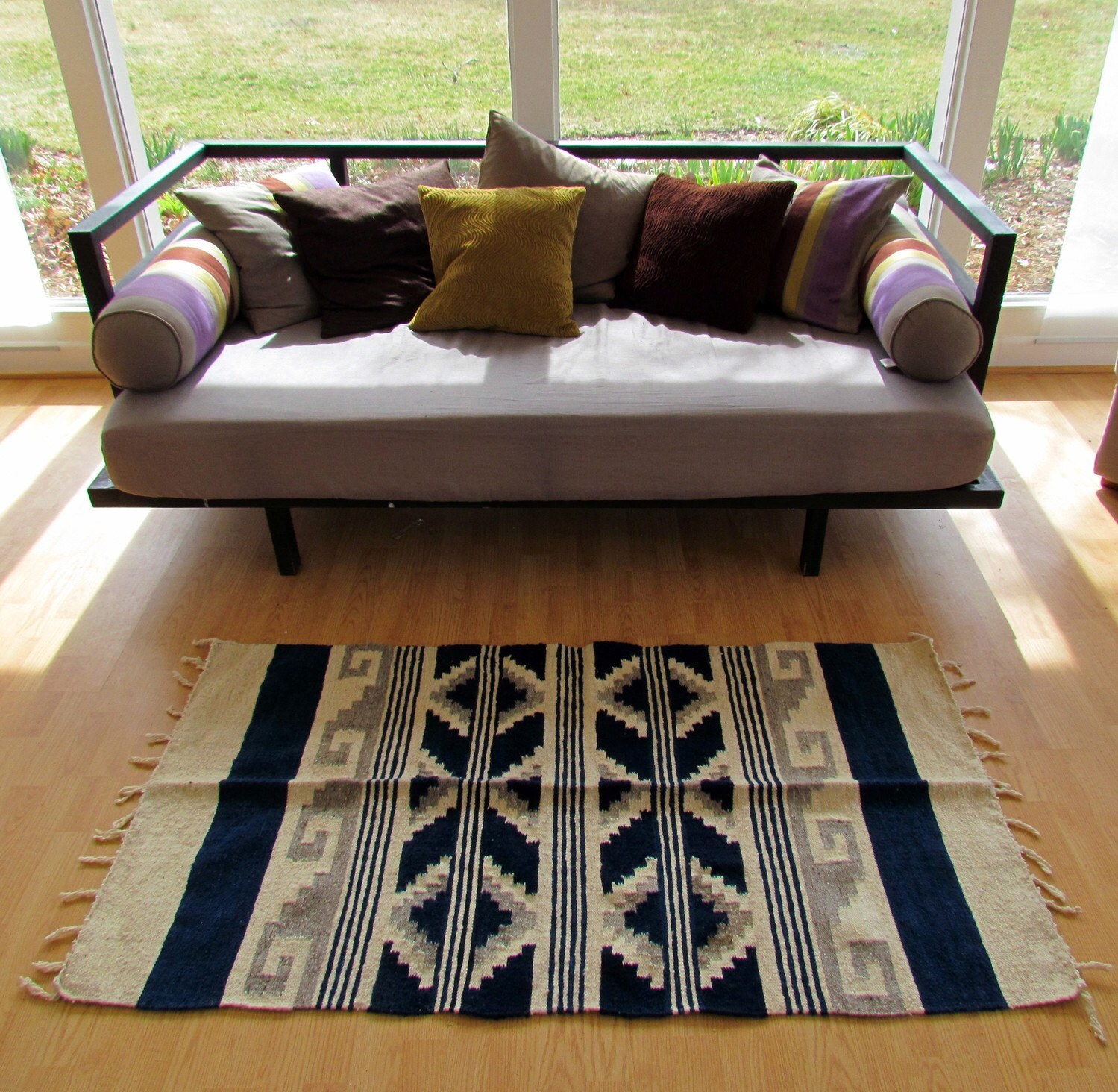 Guatemalan Hand Woven Rug in Blue and White 4.75x3ft