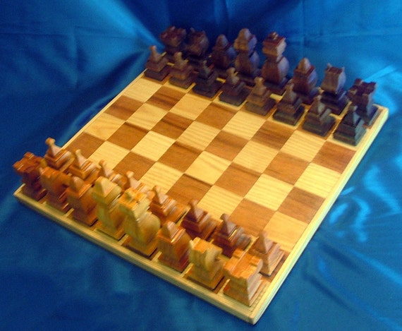 Henry the VIII Chess Set