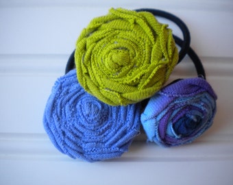 Set of Three Rolled Rosette Ponytail Holders in Green Meadows