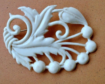 Reproduction Plastic Bouquet Brooch (1950s)