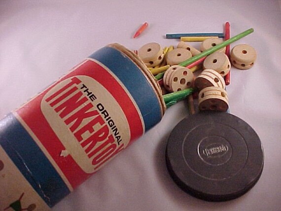 plastic tinker toys construction set