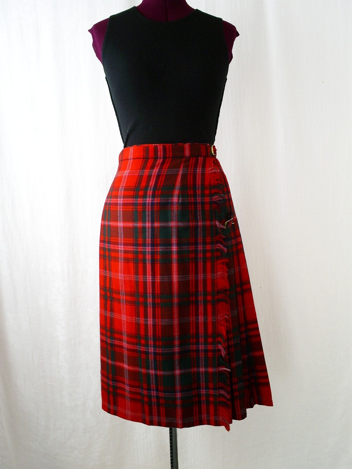 vintage wool tartan plaid wrap skirt by ElasVintageFinds on Etsy